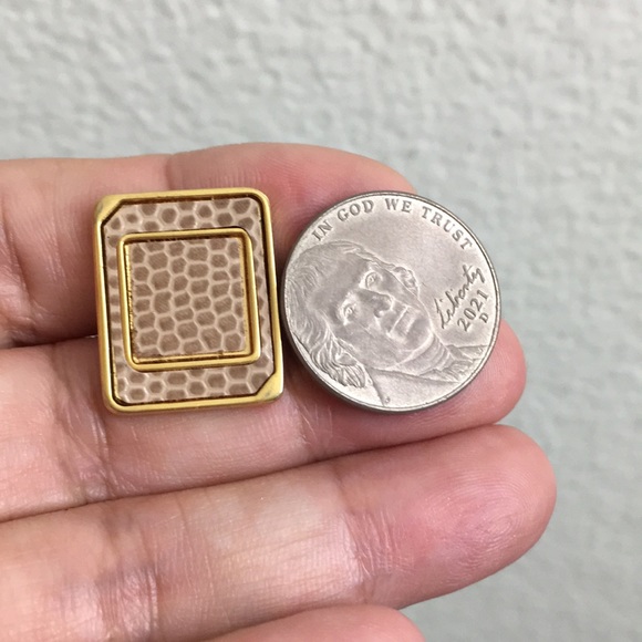🖤Vtg gold and leather cufflinks - Picture 8 of 9